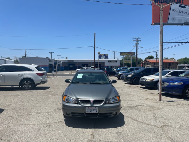 photo of 2003 Pontiac Grand AM SE sedan
