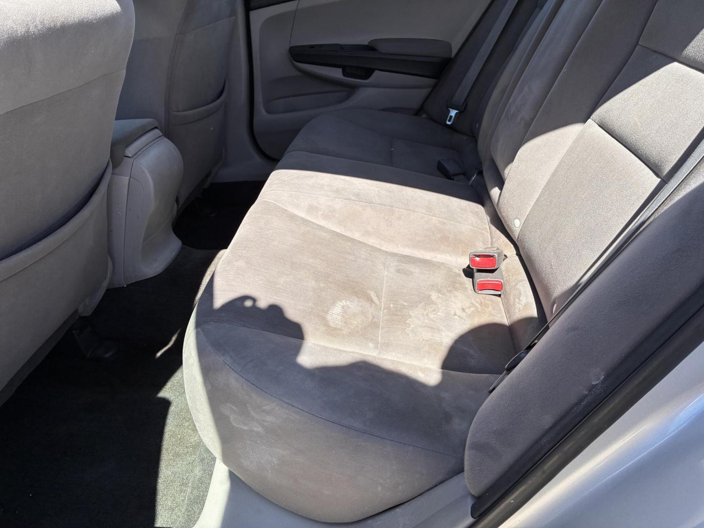 2012 Honda Accord LX Sedan AT (1HGCP2F34CA) with an 2.4L L4 DOHC 16V engine, 5-Speed Automatic transmission, located at 44356 Date Ave., Lancaster, CA, 93534, (661) 945-6555, 34.688919, -118.139374 - Photo#6