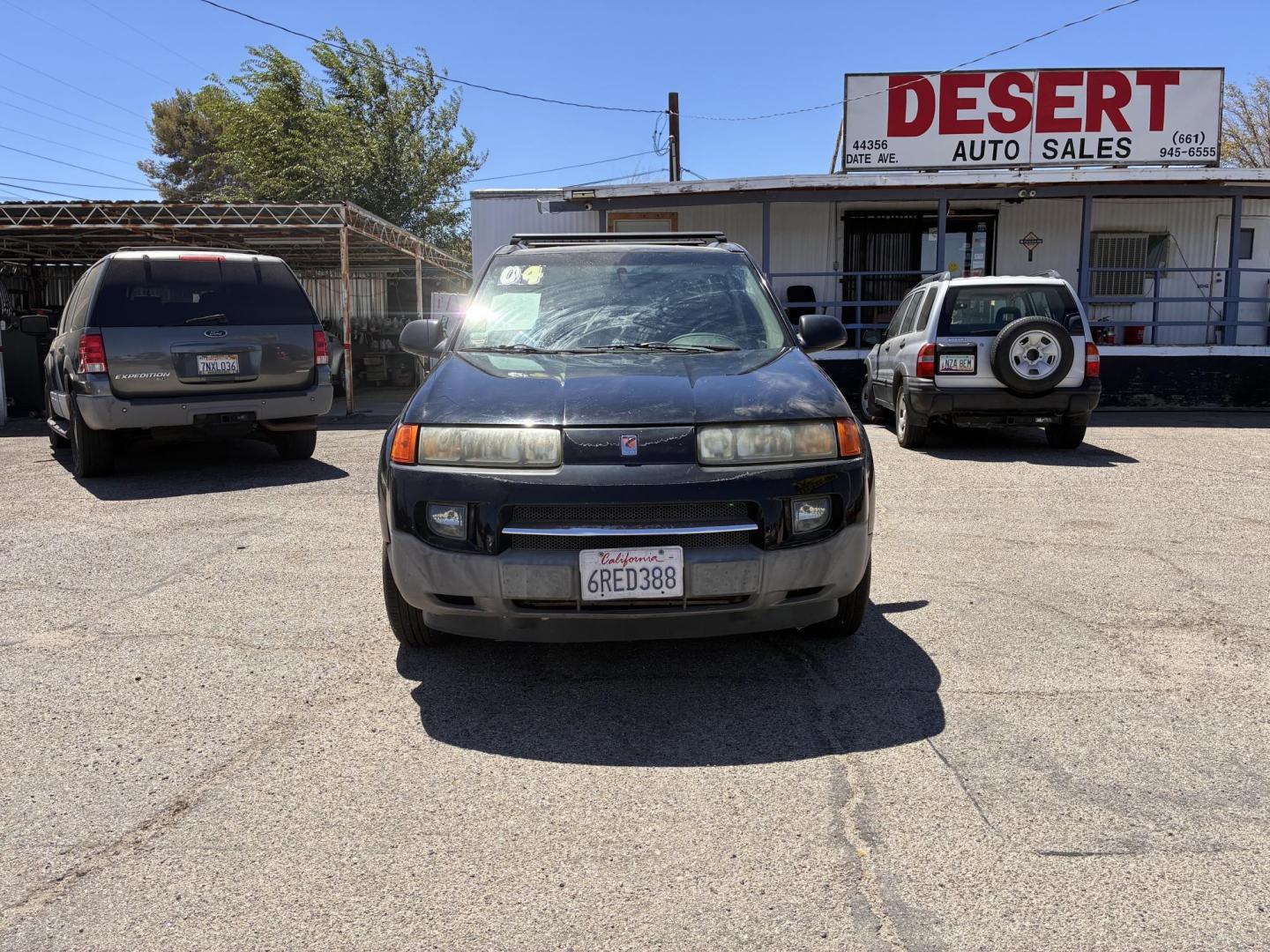 2004 Saturn Vue FWD V6 (5GZCZ53494S) with an 3.5L V6 SOHC 24V engine, 5-Speed Automatic Overdrive transmission, located at 44356 Date Ave., Lancaster, CA, 93534, (661) 945-6555, 34.688919, -118.139374 - Photo#0