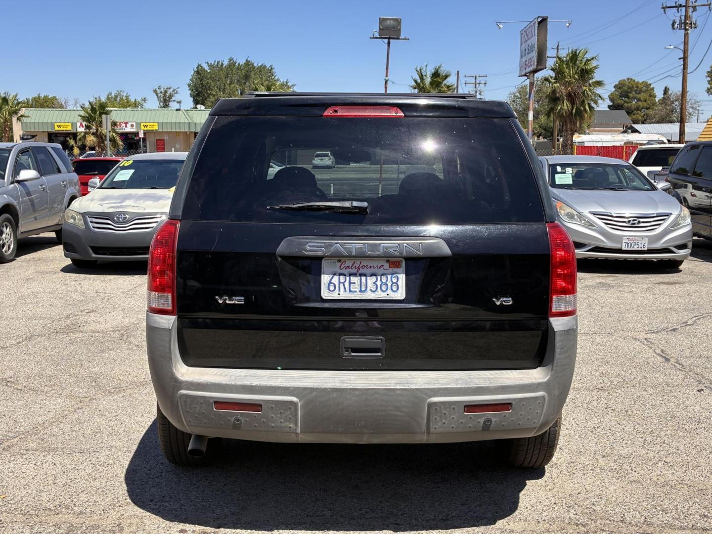 2004 Saturn Vue FWD V6 (5GZCZ53494S) with an 3.5L V6 SOHC 24V engine, 5-Speed Automatic Overdrive transmission, located at 44356 Date Ave., Lancaster, CA, 93534, (661) 945-6555, 34.688919, -118.139374 - Photo#1