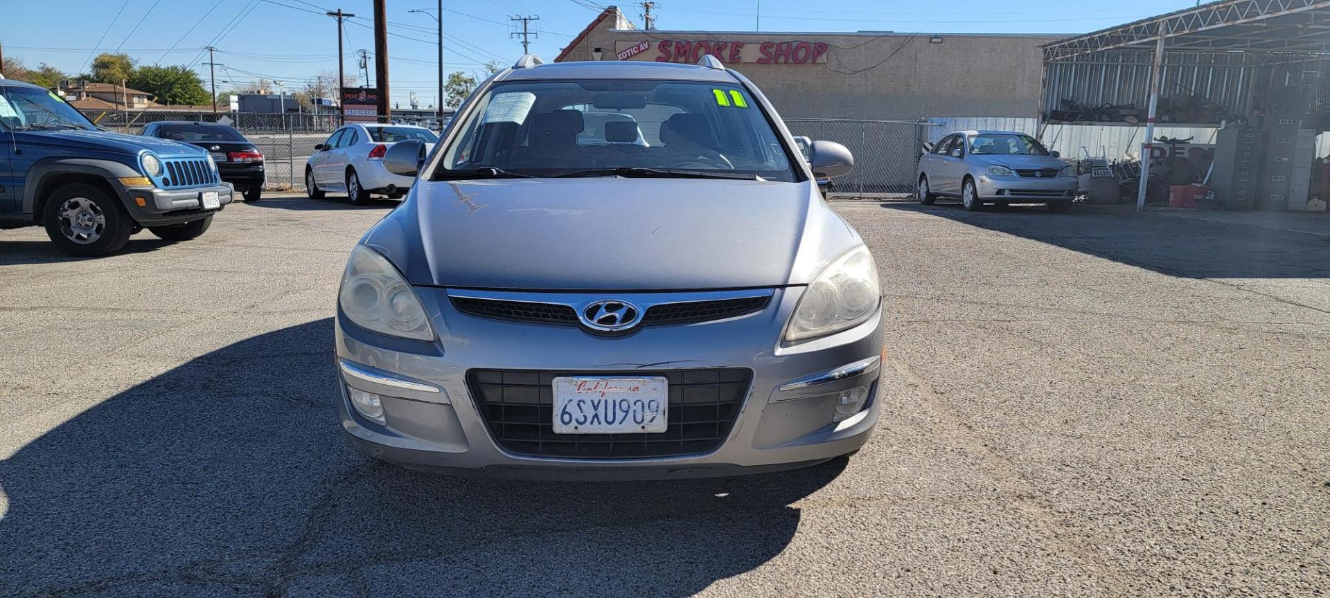 2011 /GRAY Hyundai Elantra Touring GLS Automatic (KMHDC8AE3BU) with an 2.0L L4 DOHC 16V engine, 4-Speed Automatic transmission, located at 44356 Date Ave., Lancaster, CA, 93534, (661) 945-6555, 34.688919, -118.139374 - Photo#0