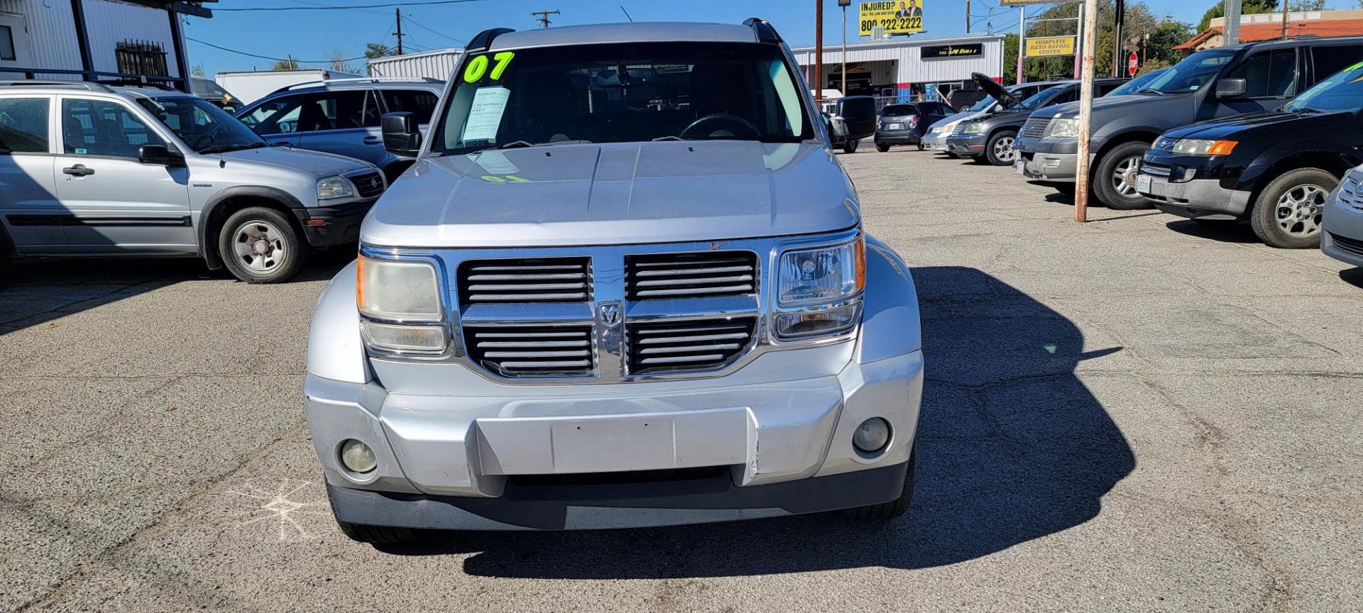2007 /GRAY Dodge Nitro SLT 2WD (1D8GT58K67W) with an 3.7L V6 SOHC 12V engine, 4-Speed Automatic Overdrive transmission, located at 44356 Date Ave., Lancaster, CA, 93534, (661) 945-6555, 34.688919, -118.139374 - Photo#0