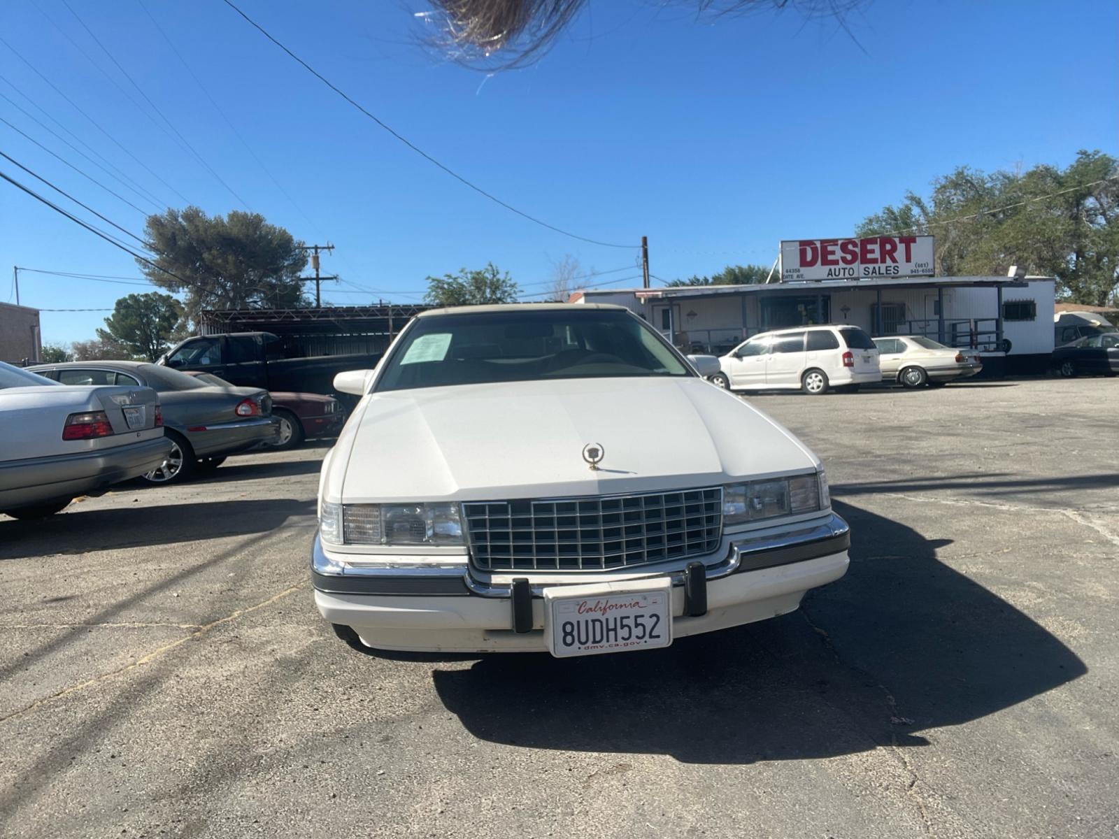 1997 CADILLAC SEVILLE with an V8 engine, AUTOMATIC transmission, located at 44356 Date Ave., Lancaster, CA, 93534, (661) 945-6555, 34.688919, -118.139374 - Photo #0